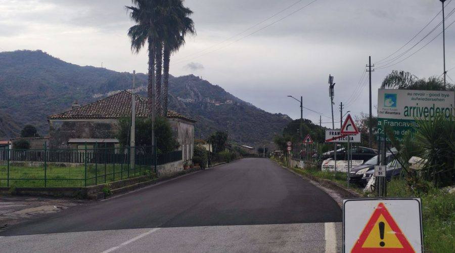 Francavilla, SS 185: “Dimenticata” la segnaletica orizzontale all’ingresso del paese