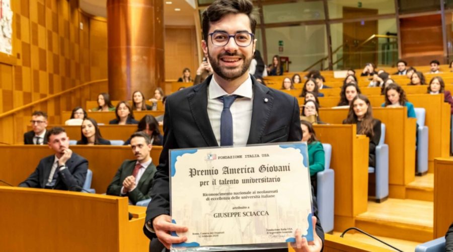 Eccellenza giarrese: Giuseppe Sciacca riceve il Premio America Giovani alla Camera