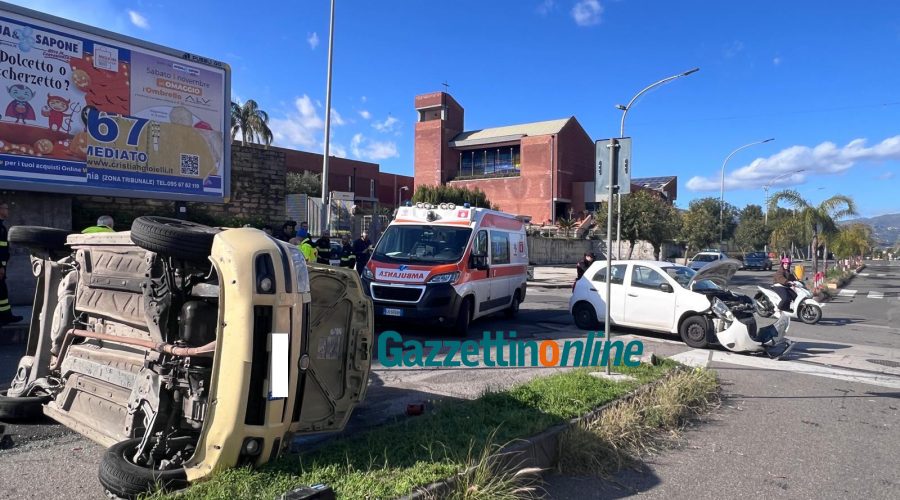 Riposto, incidente all’incrocio tra via Mattarella e via Carbonaro