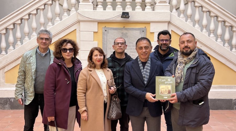 Riposto, passo avanti verso la nuova Biblioteca comunale: siglata la convenzione per i locali dell’Istituto Nautico “L. Rizzo”