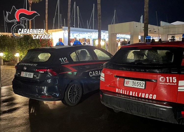 Riposto, sicurezza nei locali pubblici, controlli di Carabinieri e Vigili del Fuoco: riscontrate alcune irregolarità