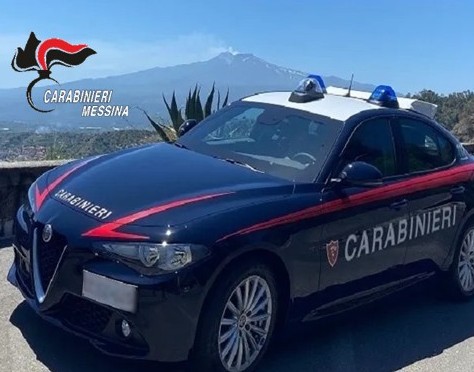 Letojanni, beccato con la droga in auto e a casa: arrestato 30enne
