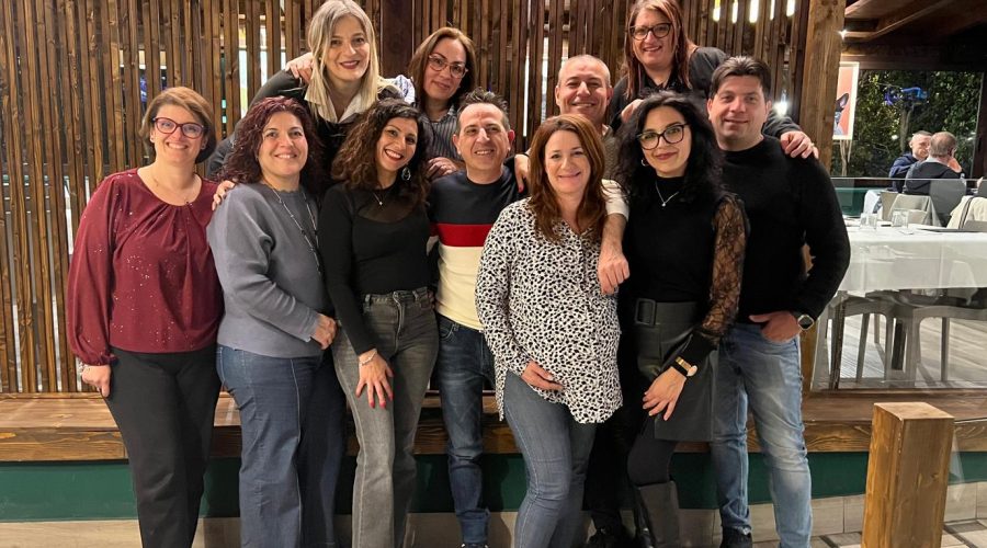 Dopo più di 25 anni si ritrovano gli ex alunni della 5 A dell’Olivetti di Giarre