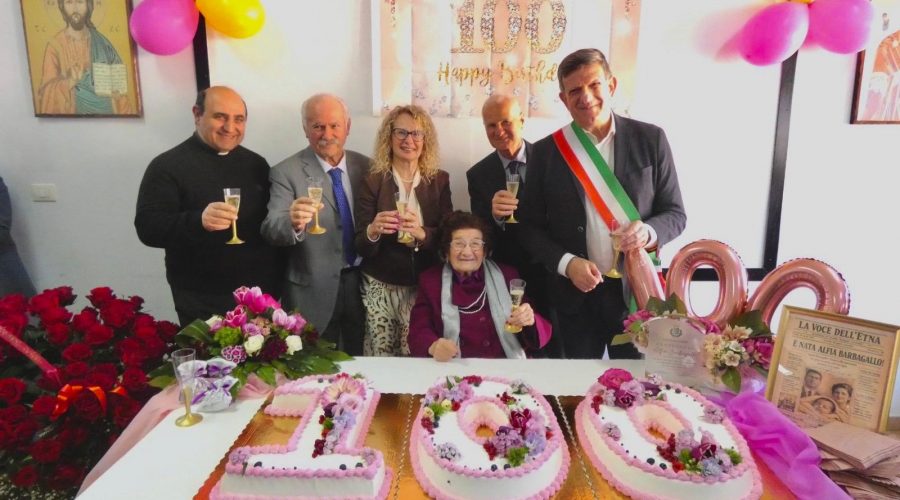Giarre, cento anni e mille ricordi: la festa di Alfina, tra l’affetto dei cari e un aneddoto speciale