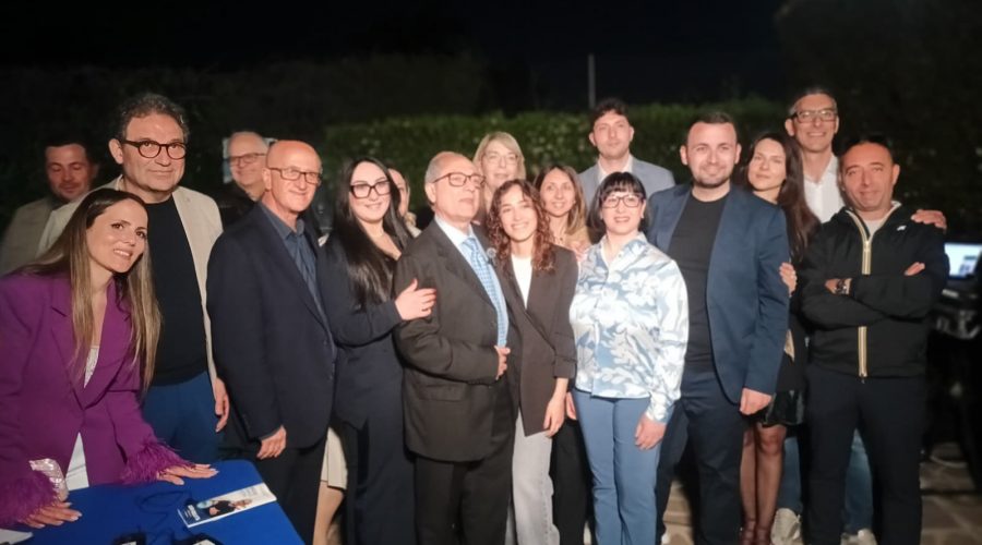 Il dottore Salvo Gullotta, candidato sindaco a Mascali, presenta la sua lista e il suo programma elettorale VIDEO