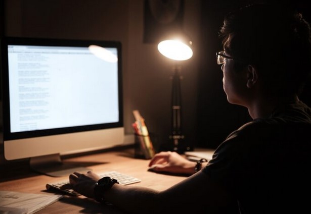Perché il conteggio delle parole è importante nella scrittura accademica e professionale