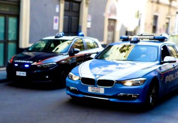 Insegue e palpaggia una studentessa tedesca: arrestato 44enne