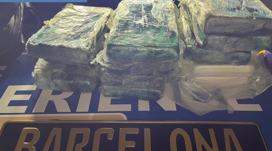 Dalla Spagna alla Sicilia con 13 kg di cocaina in auto: tre arresti