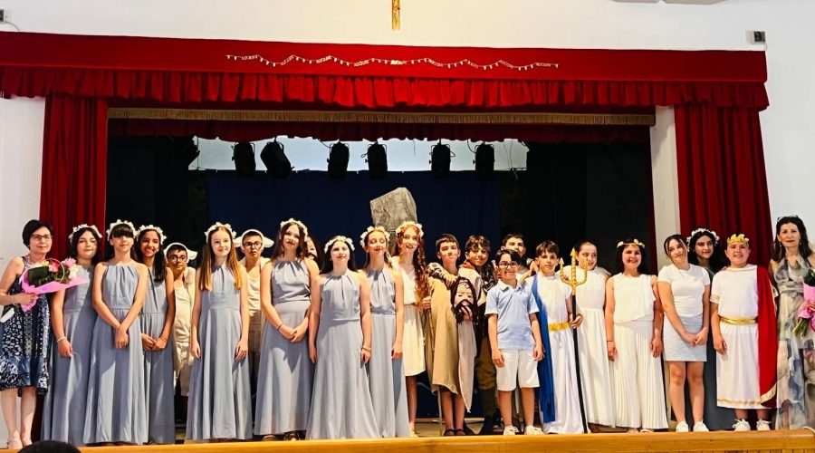 Giarre, “Polifemo innamorato”… raccontato dal Progetto “A scuola di… teatro”, del I I.C. “G. Russo”