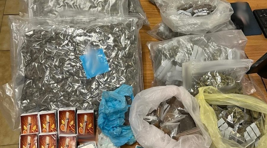 In soggiorno oltre 5 kg di droga: arrestato 21enne VIDEO