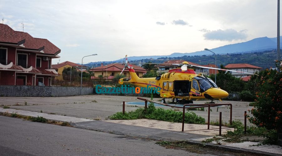 Violento incidente autonomo in via Spiaggia a Mascali, intervento dell’elisoccorso