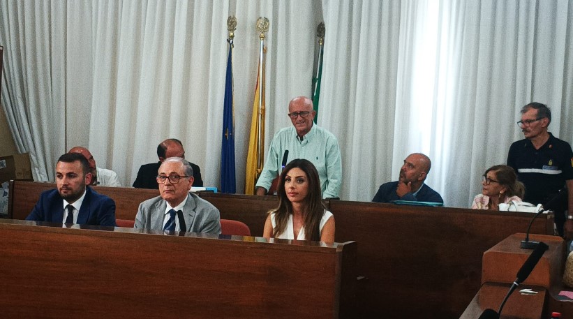 Mascali, Giuseppe Cardillo eletto presidente del Consiglio comunale. Ilaria Barbarino è la vicepresidente