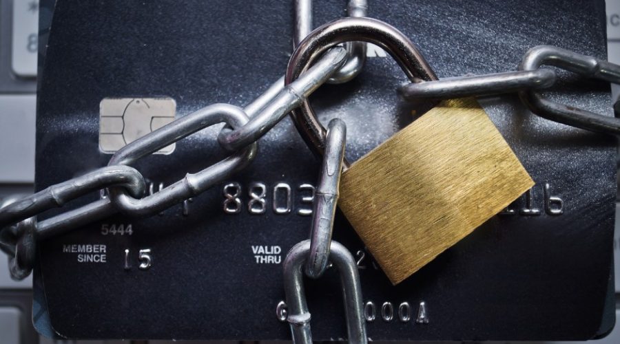 Risparmio e autonomia dei figli: la gestione di un conto corrente per minorenni con iban