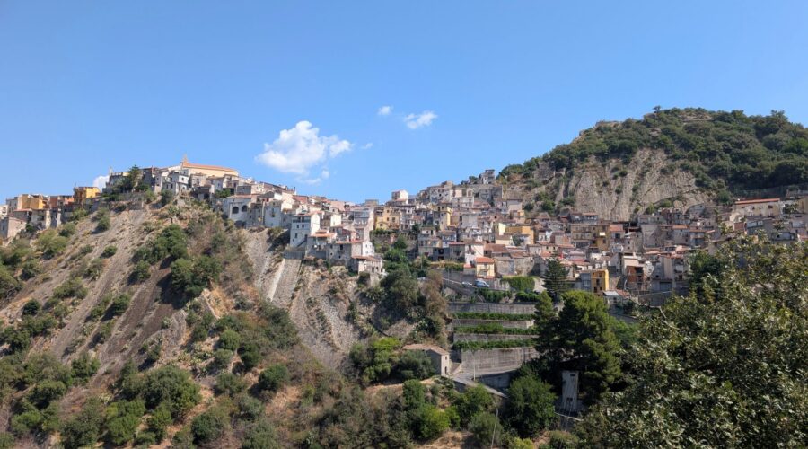 Compostaggio di prossimità, finanziati 28 progetti in Sicilia