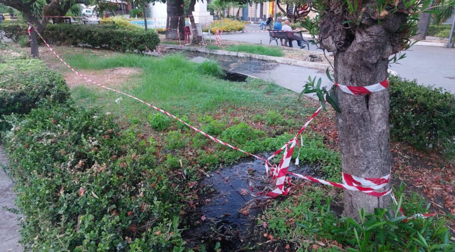 Giarre, dopo la segnalazione il Comune incarica ditta per la riparazione della perdita nella villetta San Francesco