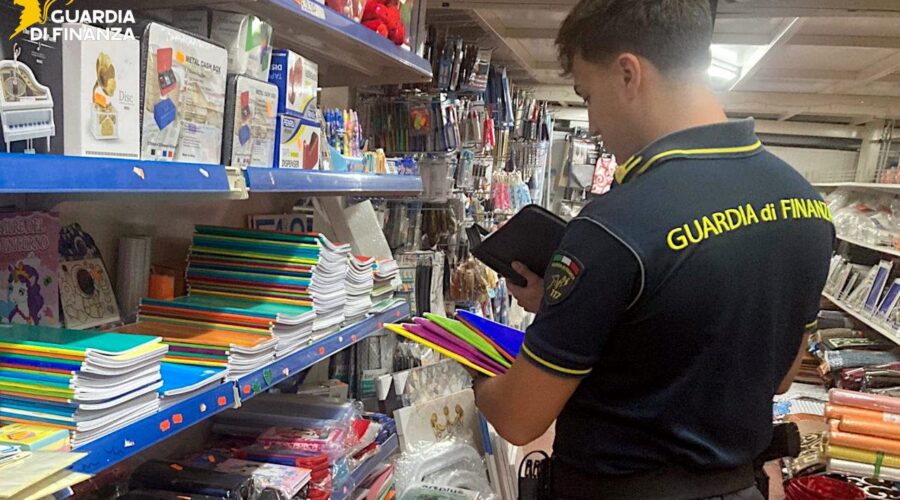 Penne, matite e articoli per bambini senza marchio CE: maxi sequestro della GdF
