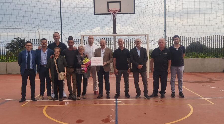 Fiumefreddo, intitolato a mister Giuseppe Trimarchi il playground di via Della Chiesa