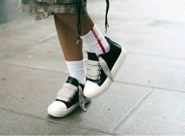 Jumbolace low contro classiche DRKSHDW low sneaks – differenze reali