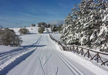 Gelo e freddo: nel catanese ancora neve a bassa quota