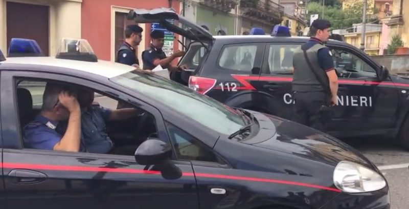Mascali: in preda alla gelosia minaccia con una pistola “ad aria compressa” il vicino. Denunciato 60enne