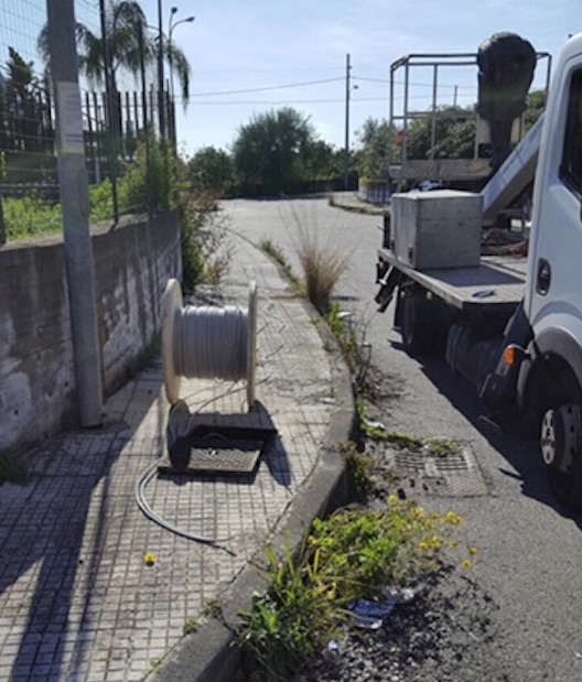 Riposto, sventato furto dei cavi elettrici in via Salvatore Patti