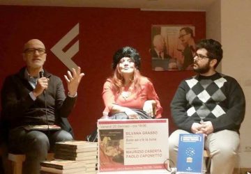 Silvana Grasso conquista i lettori siciliani con “Solo se c’è la Luna”