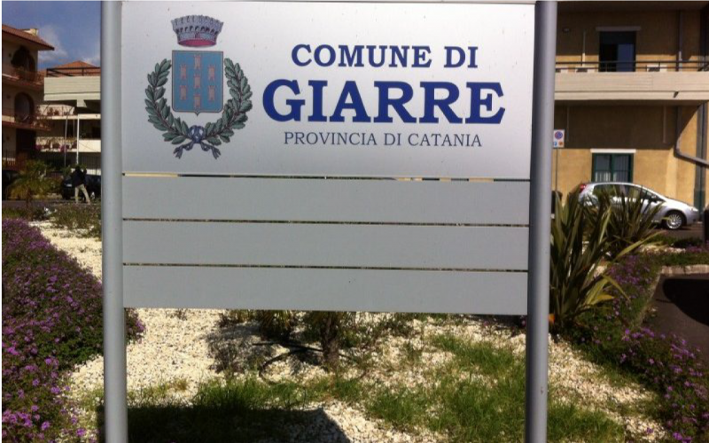 Giarre, presunto falso in Consiglio.  Il segretario generale all’attacco dei Revisori: “Chiarimenti in 24 ore”