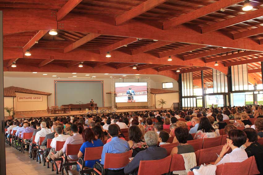 Testimoni di Geova: sabato 5 e domenica 6 l’annuale assemblea a Cassibile