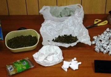 Aci S.Antonio, confezionava droga a casa: arresato