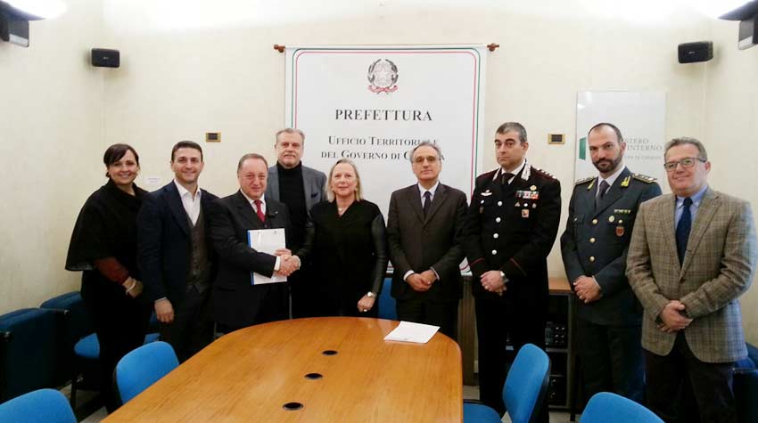 Siglata in Prefettura convenzione con Confcommercio per migliorare la sicurezza