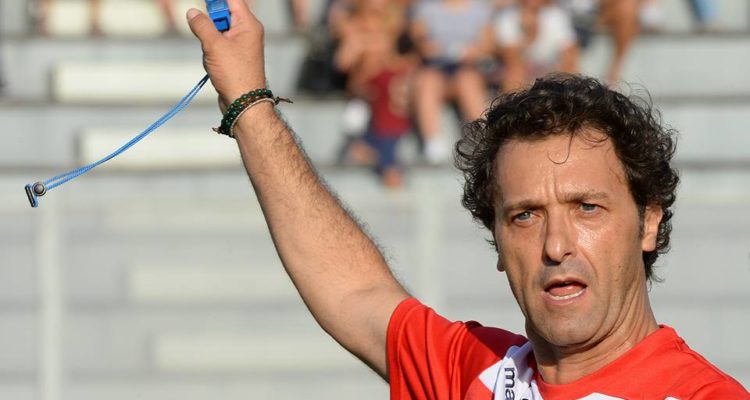 Pino Rigoli non è più l’allenatore del Catania