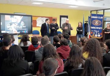 Santa Venerina: a scuola lezione-conferenza sul &ldquo;cyberbullismo&rdquo;