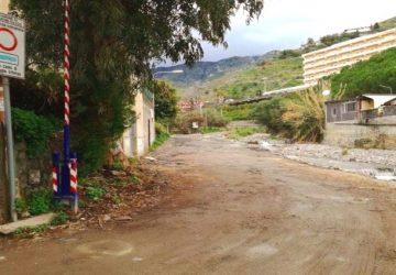 Giardini Naxos: la &ldquo;rivolta&rdquo; di contrada Ciminello