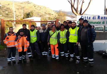 Randazzo e Linguaglossa: operatori ecologici senza stipendio