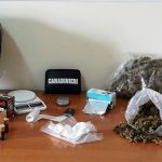 Ai “domiciliari” prepara “coca” e “marijuana”. Sequestrati oltre 8 chili di droga per un valore di oltre 100.000 euro