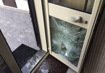 Giarre: tenta furto in abitazione in pieno centro storico. Scoperto scappa dai tetti VD