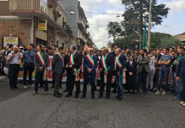 Giarre,  i soliti "intimi" alla manifestazione a sostegno dell&rsquo;ospedale