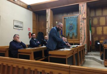 Gettoni indebiti a Giarre ai consiglieri. Nuova interrogazione all'Ars dell'on.Jos&egrave; Marano (M5S): "attivit&agrave; ispettiva della Regione anche prima del 2016"