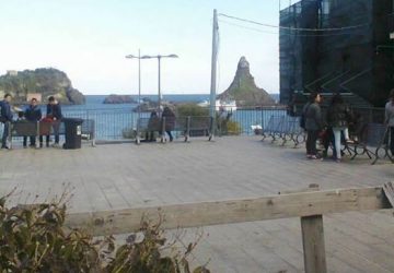 Aci Trezza: &ldquo;piazza Verga nel degrado&rdquo;