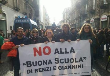 Catania che si oppone alla legge &ldquo;107&rdquo;