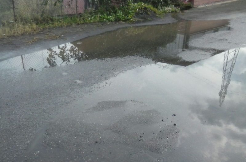 Giarre, liquami a cielo aperto in via Forlanini