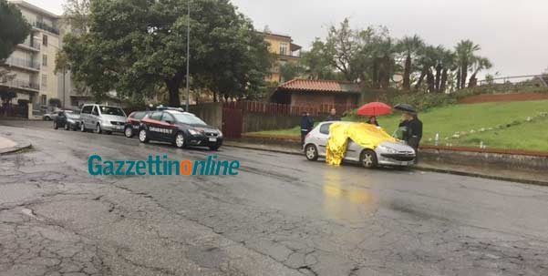 Giarre, colto da malore decede in auto