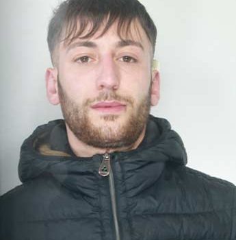 Blitz della polizia a Librino: quattro arresti per droga