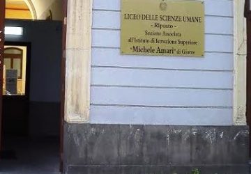 Riposto, inaugurato l&rsquo;anno scolastico al Liceo delle Scienze umane &ldquo;Michele Amari&rdquo;
