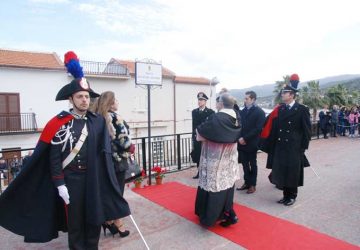 Fu ucciso per soccorrere un collega: intitolata piazza a maresciallo Salvatore Giuffrida