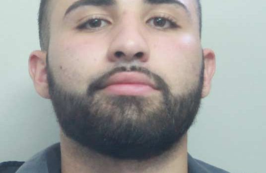 Tentano furto con spaccata in un negozio. Arrestati FOTO VIDEO