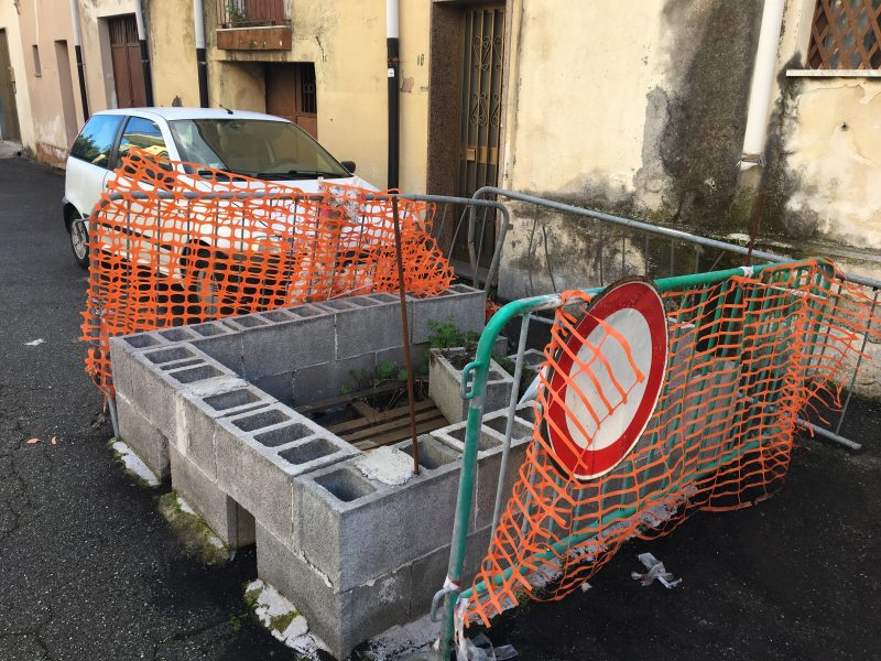 Giarre, via Ariosto a S.M. la Strada: la voragine può attendere VIDEO