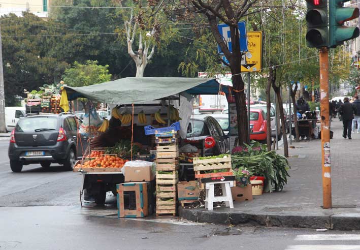 Catania: viale Mario Rapisardi senza controllo