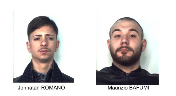 Spacciavano coca e marijuana: pusher e vedetta arrestati a Catania