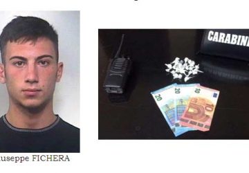 Comunicava tramite ricetrasmittente con la vedetta. Arrestato spacciatore a Catania